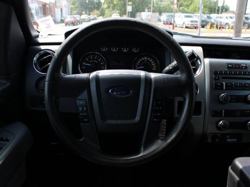 Used 2011 Ford F150 XLT w/ XLT Custom Pkg RWD image 10