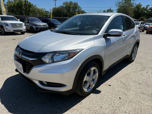 Used 2016 Honda HR-V EX image 1