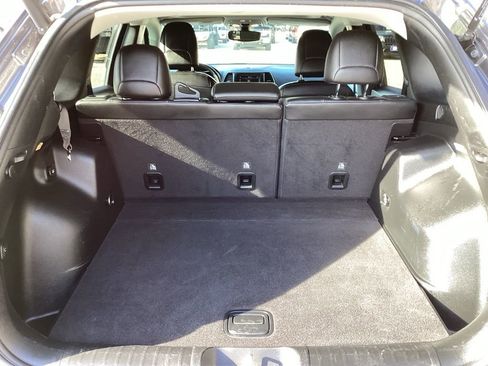 Used 2019 Jeep Cherokee Latitude Plus image 10