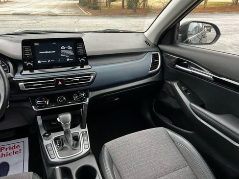Used 2021 Kia Seltos S image 29