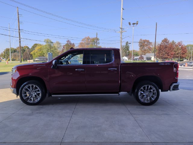 Used 2023 Chevrolet Silverado 1500 LTZ w/ LTZ Convenience Package II AWD/4WD image 6