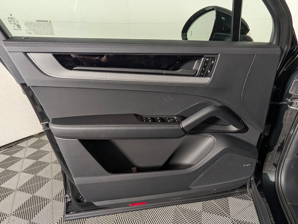 New 2026 Porsche Cayenne AWD/4WD image 24