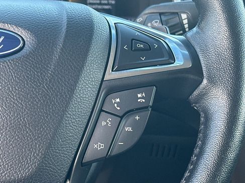 Used 2020 Ford Edge SEL w/ Convenience Package image 26