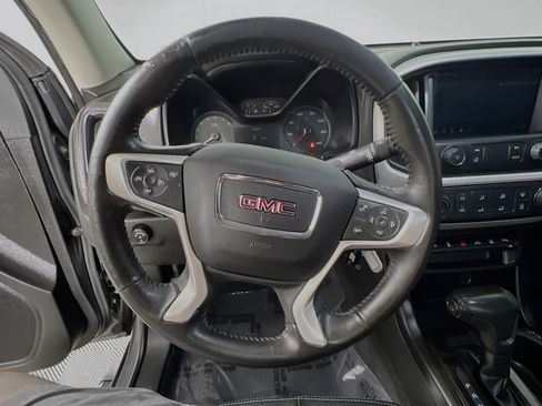 Used 2019 GMC Canyon SLE w/ Driver Alert Package image 18