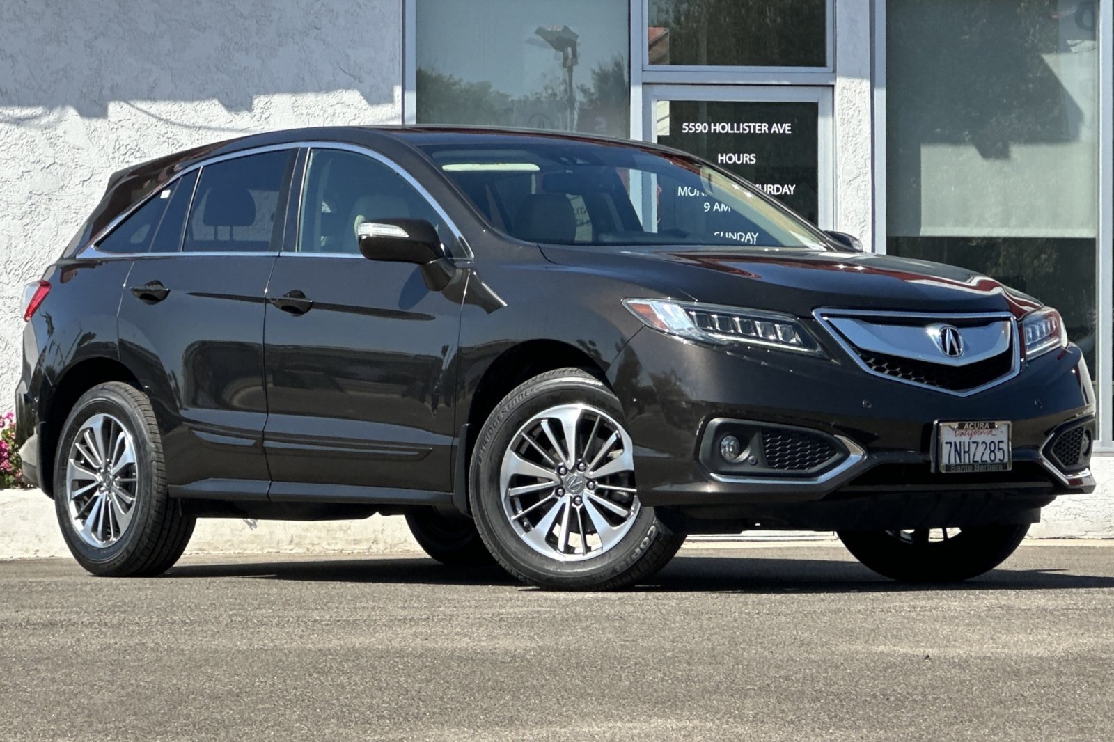Used 2016 Acura RDX w/ Advance Package FWD image 2