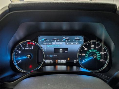 Used 2017 Ford F350 Lariat w/ Camper Package image 23