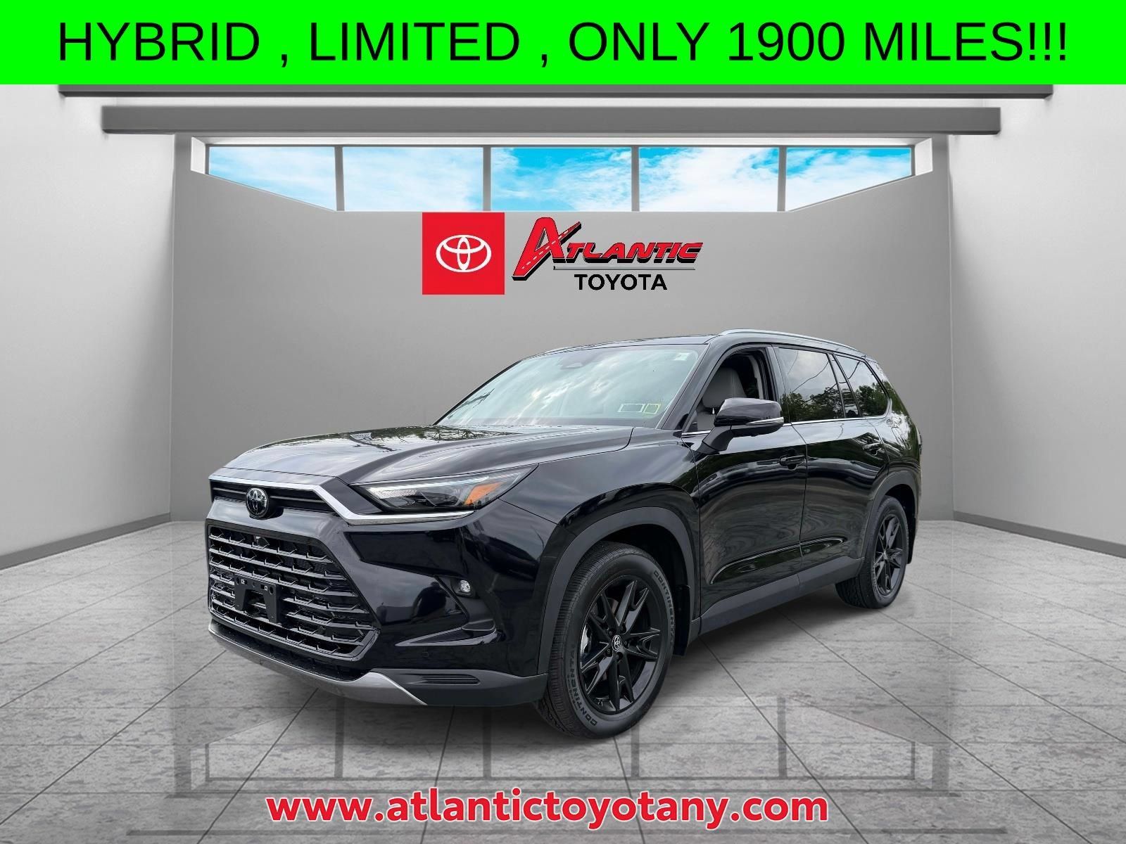 Used 2026 Toyota Grand Highlander AWD Hybrid image 2
