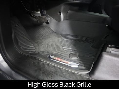 Used 2020 Chevrolet Silverado 1500 Custom Trail Boss w/ Custom Convenience Package AWD/4WD image 39