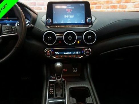 Used 2021 Nissan Sentra SV image 34