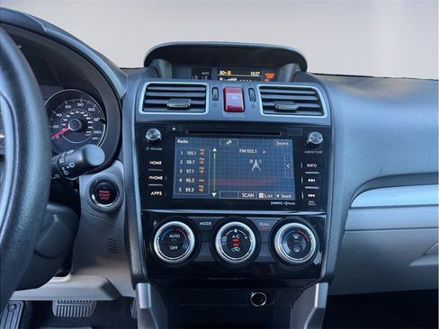 Used 2016 Subaru Forester 2.5i Touring image 11