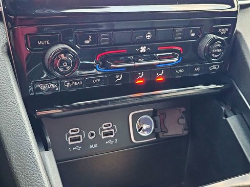 New 2025 Jeep Grand Cherokee Limited image 27