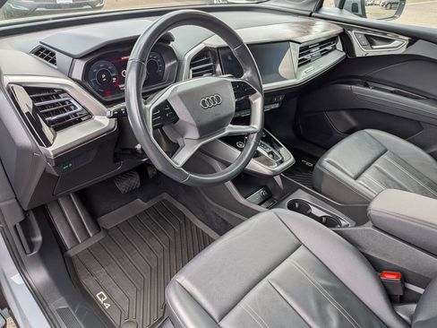 Used 2023 Audi Q4 e-tron Premium Plus w/ Premium Plus image 12