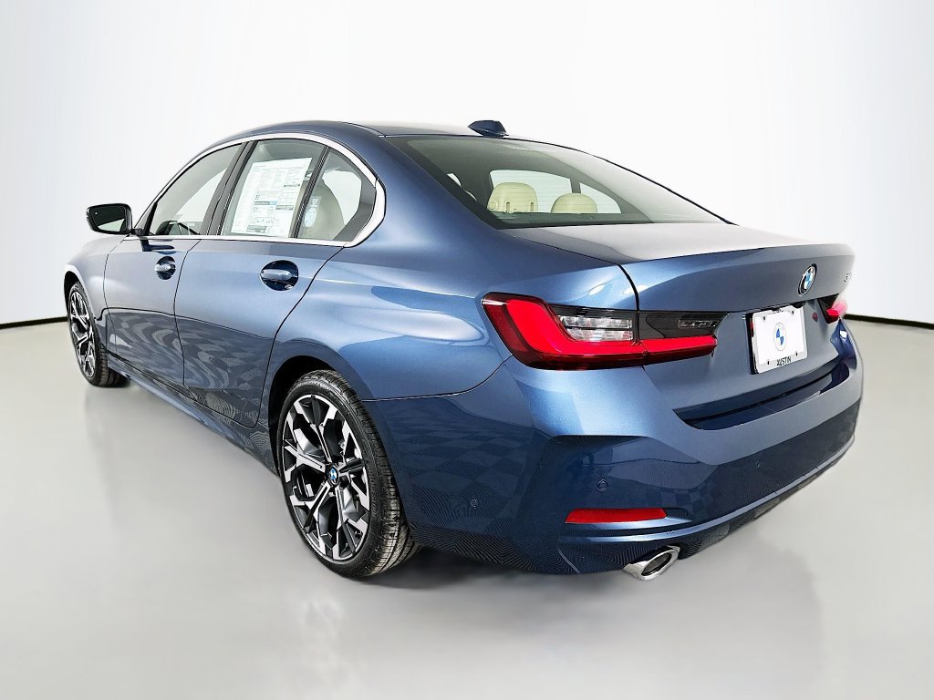 Used 2026 BMW 330i Sedan w/ Premium Package RWD image 7