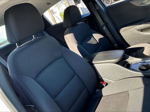 Used 2024 Chevrolet Malibu LT image 28