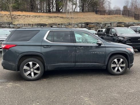 Used 2019 Chevrolet Traverse LT w/ LT Premium Package image 6