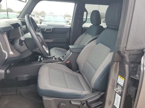 Used 2023 Ford Bronco Outer Banks image 18
