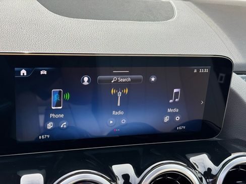 New 2026 Mercedes-Benz GLA 250 image 23
