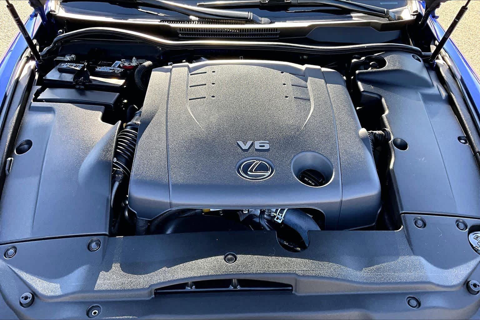 Used 2013 Lexus IS 250 w/ F-Sport Pkg w/Summer Tires RWD image 31