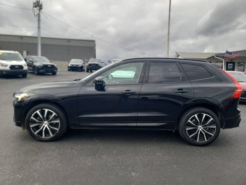 Used 2023 Volvo XC60 B5 Plus image 5