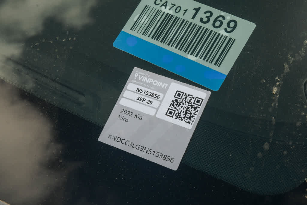 Used 2022 Kia Niro EX FWD image 29