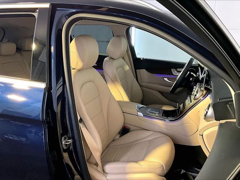 Used 2022 Mercedes-Benz GLC 300 4MATIC image 8