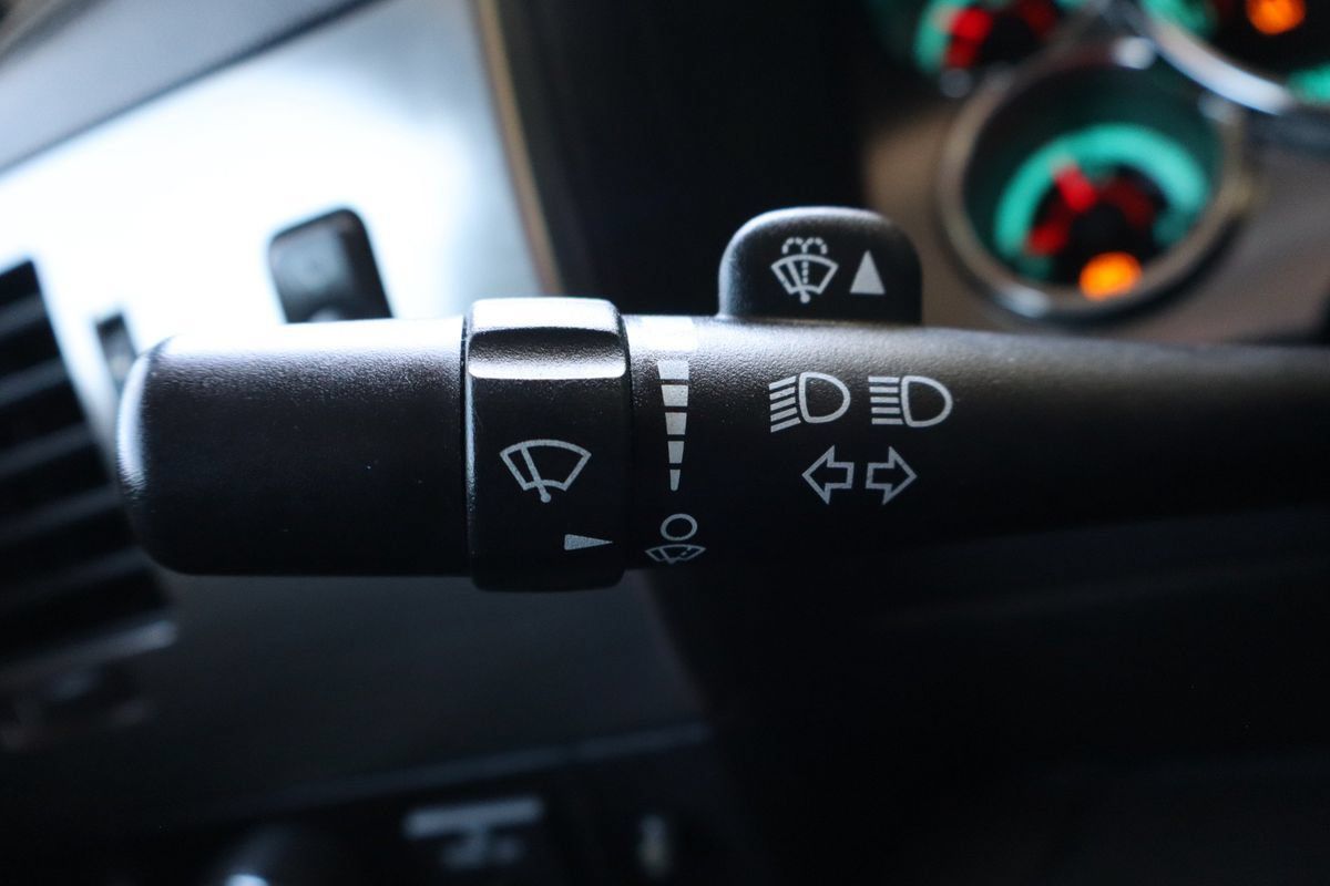 Used 2009 HUMMER H2 Luxury AWD/4WD image 31