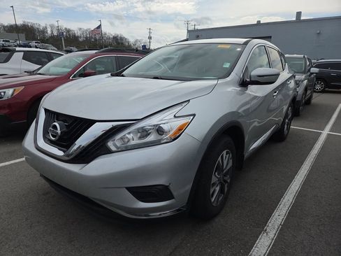 Used 2017 Nissan Murano S w/ Navigation Package image 8
