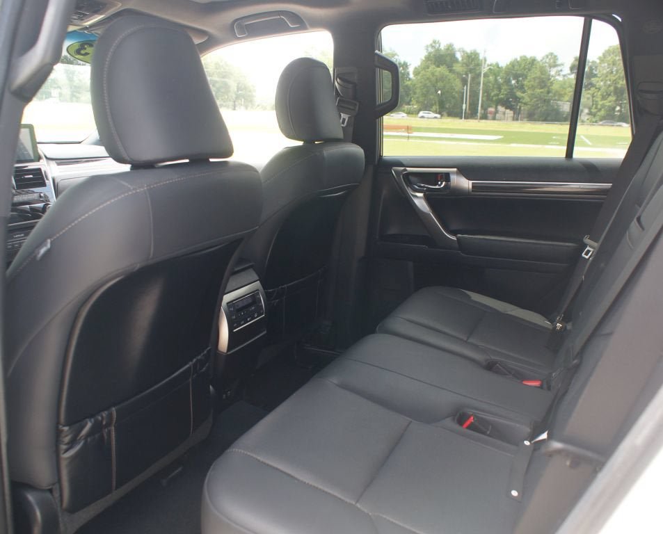 Used 2023 Lexus GX 460 Premium w/ Premium Package AWD/4WD image 16