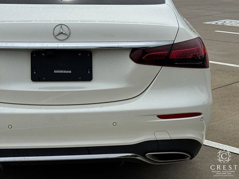 Used 2021 Mercedes-Benz E 350 Sedan image 5