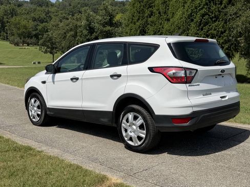 Used 2018 Ford Escape S FWD image 3