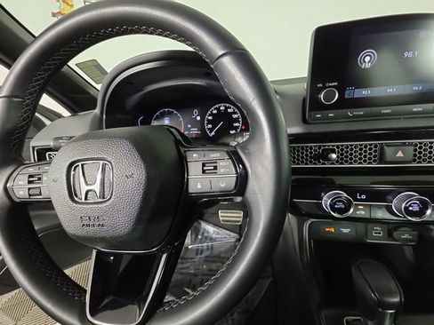 Used 2024 Honda Civic Sport image 29