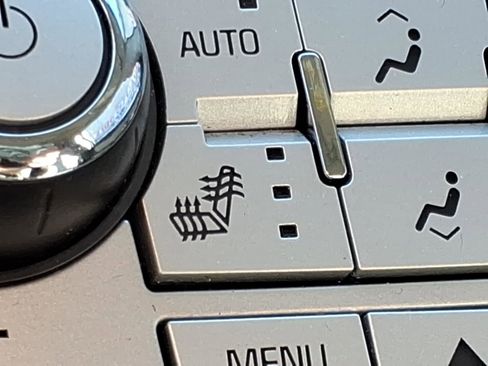 Used 2015 Chevrolet Equinox LT w/ Power Convenience Package image 10