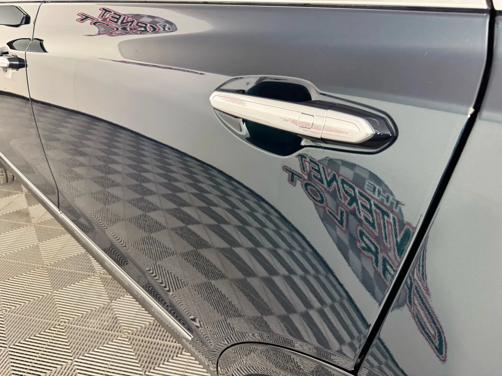 Used 2025 Cadillac XT5 Luxury w/ LPO, Floor Liner Package AWD/4WD image 25