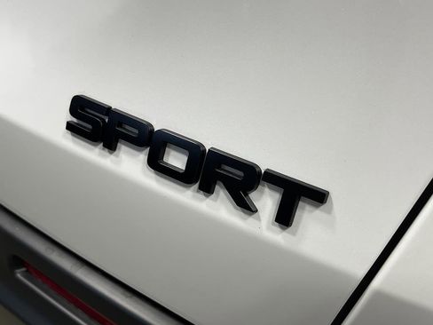 New 2026 Honda HR-V Sport image 7