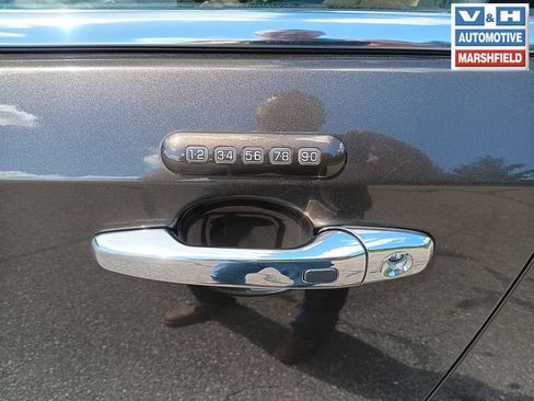 Used 2011 Lincoln MKX AWD w/ 102A Rapid Spec Order Code image 27