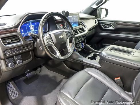 Used 2023 Chevrolet Tahoe LT w/ Luxury Package AWD/4WD image 11