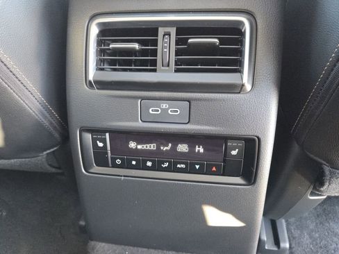 New 2026 MAZDA CX-70 3.3 Turbo w/ Preferred Package image 8