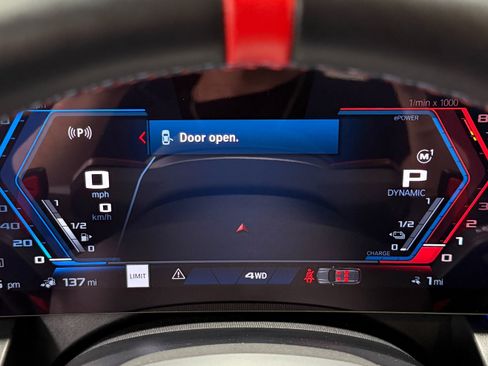 Used 2025 BMW M5 Touring image 25