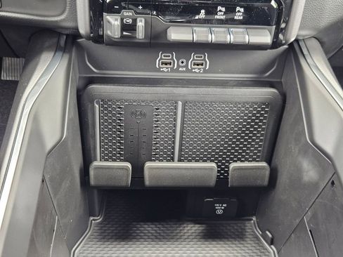 New 2026 RAM 1500 Laramie AWD/4WD image 27