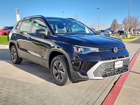 New 2026 Volkswagen Taos S FWD image 5