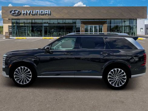 New 2026 Hyundai Palisade Calligraphy AWD/4WD image 3