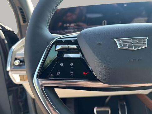 New 2026 Cadillac Vistiq Luxury image 27