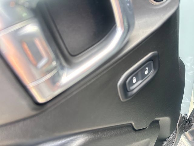 Used 2024 Jeep Wrangler Unlimited Sport AWD/4WD image 10