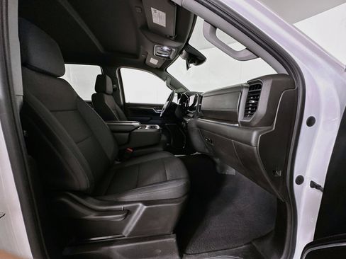 Used 2023 Chevrolet Silverado 1500 LT AWD/4WD image 30