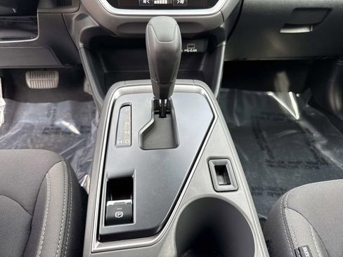 Certified 2025 Subaru Crosstrek 2.0i Premium w/ Popular Package #4 image 31