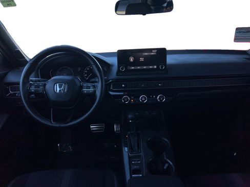 Used 2023 Honda Civic Sport image 10