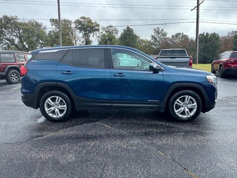 Used 2020 GMC Terrain SLE image 6