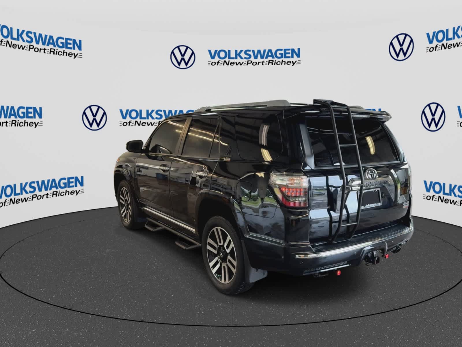 Used 2021 Toyota 4Runner Limited AWD/4WD image 6