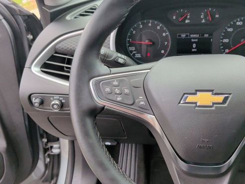 Used 2024 Chevrolet Malibu RS FWD image 15
