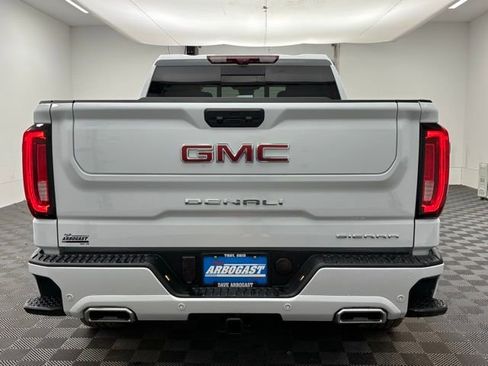 New 2026 GMC Sierra 1500 Denali image 11